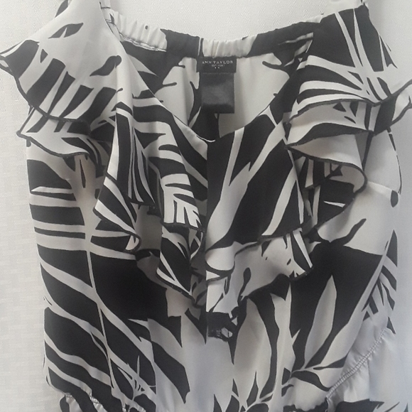 Ann Taylor Top - Picture 2 of 4